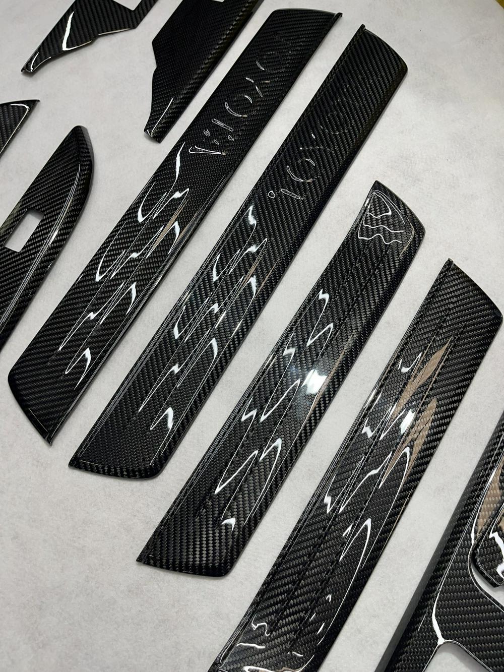 Interior Toyota RegenderGR